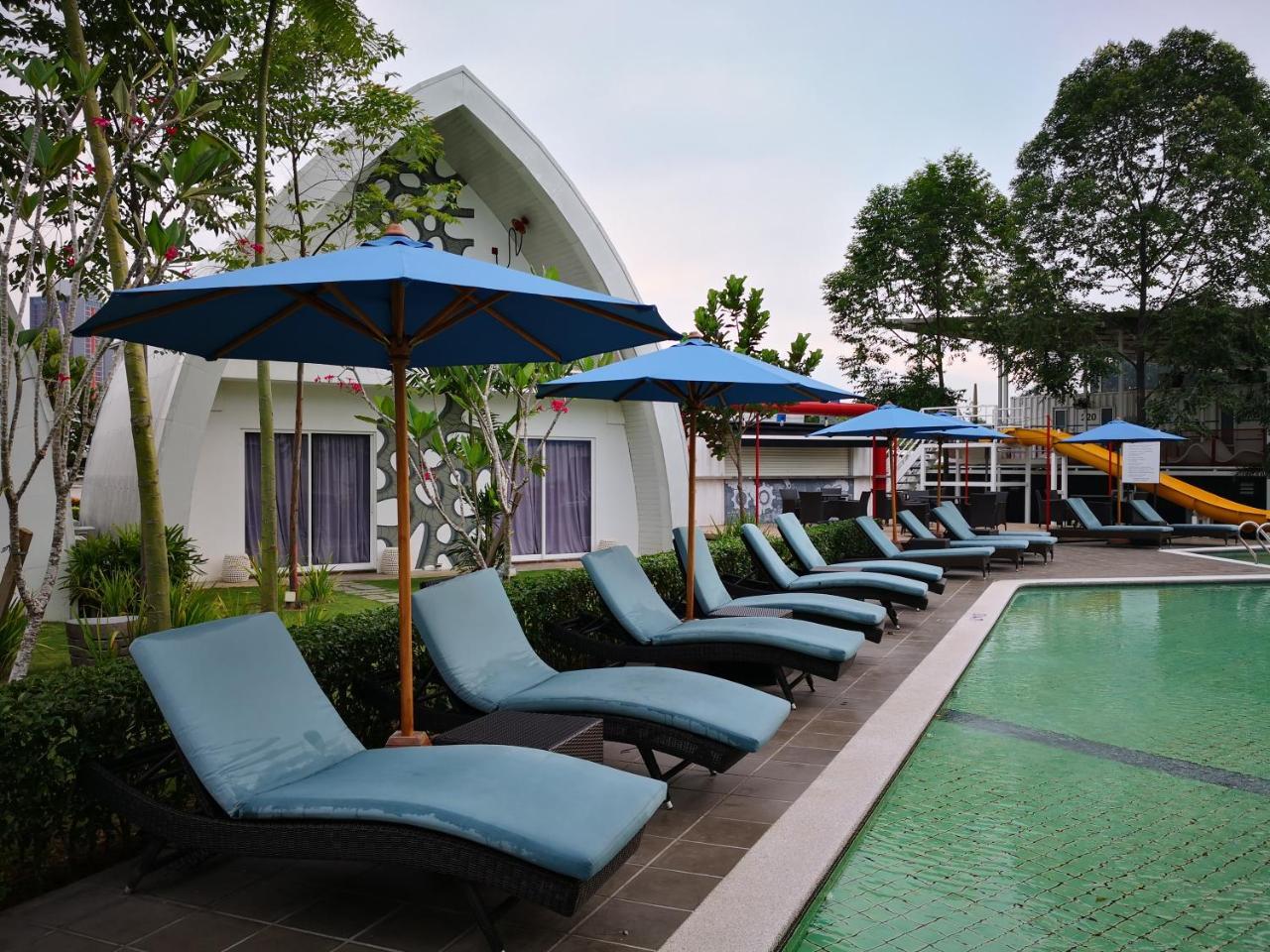 Dash Box Hotel Cyberjaya Luaran gambar